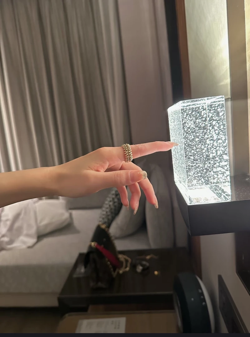 #粉丝专享#S078~铆钉弹头戒指