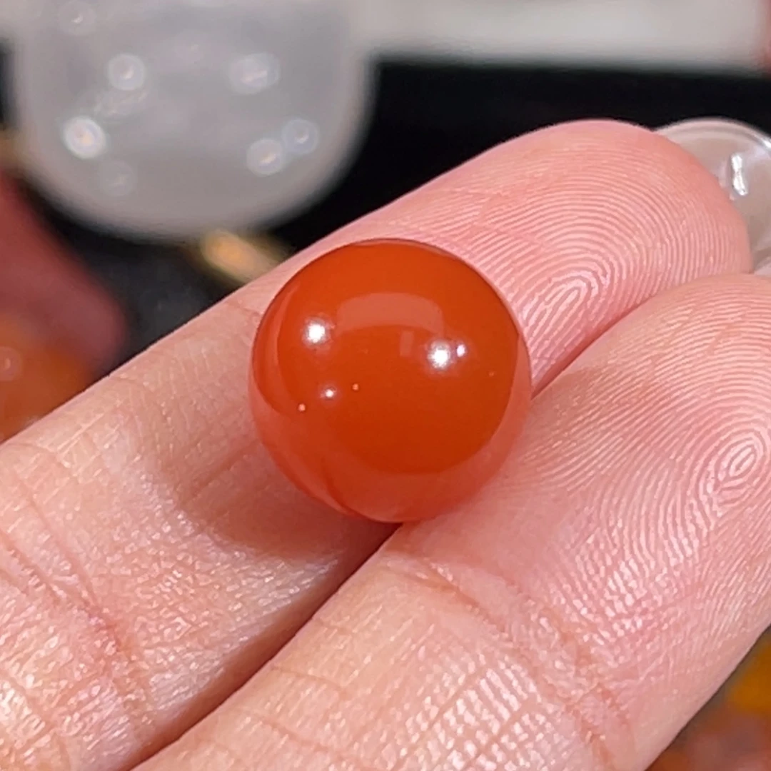 南红玛瑙未镶嵌大黑洞圆珠11.3mm