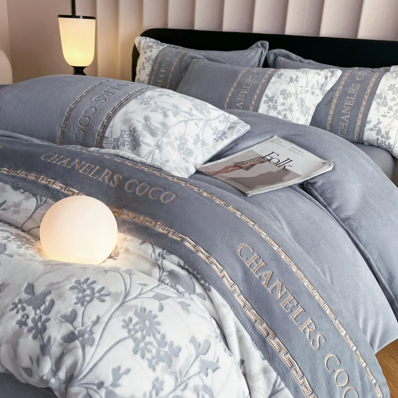 轻奢高级感加厚冬季牛奶绒四件套2024新款珊瑚毛绒被套法兰绒床单