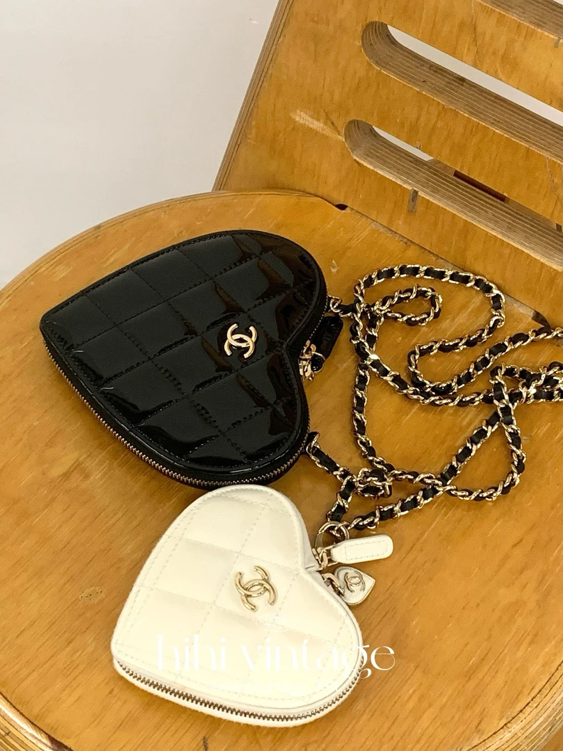 99新 Chanel/香奈儿 23S 黑白漆皮爱心子母链条包 新款镭射