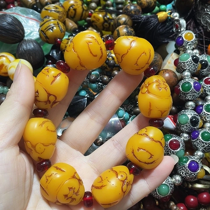 琉璃/树脂/塑料类