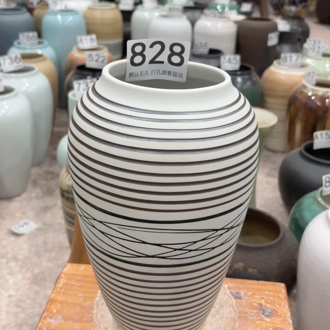 摆件瑕疵828 景德镇陶瓷花瓶高27口9.5
