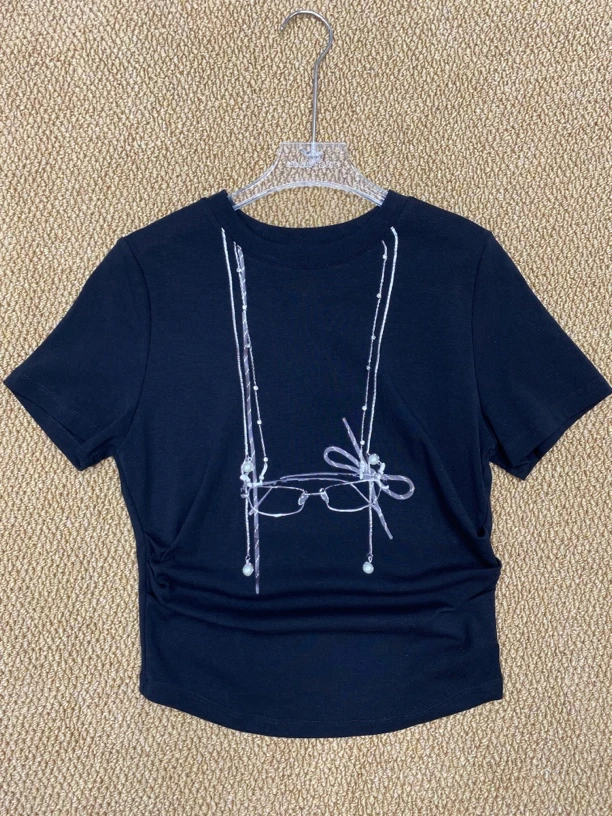 深圳南油TTONE大G眼镜链条珍珠烫钻高工艺抽褶打揽短袖上衣