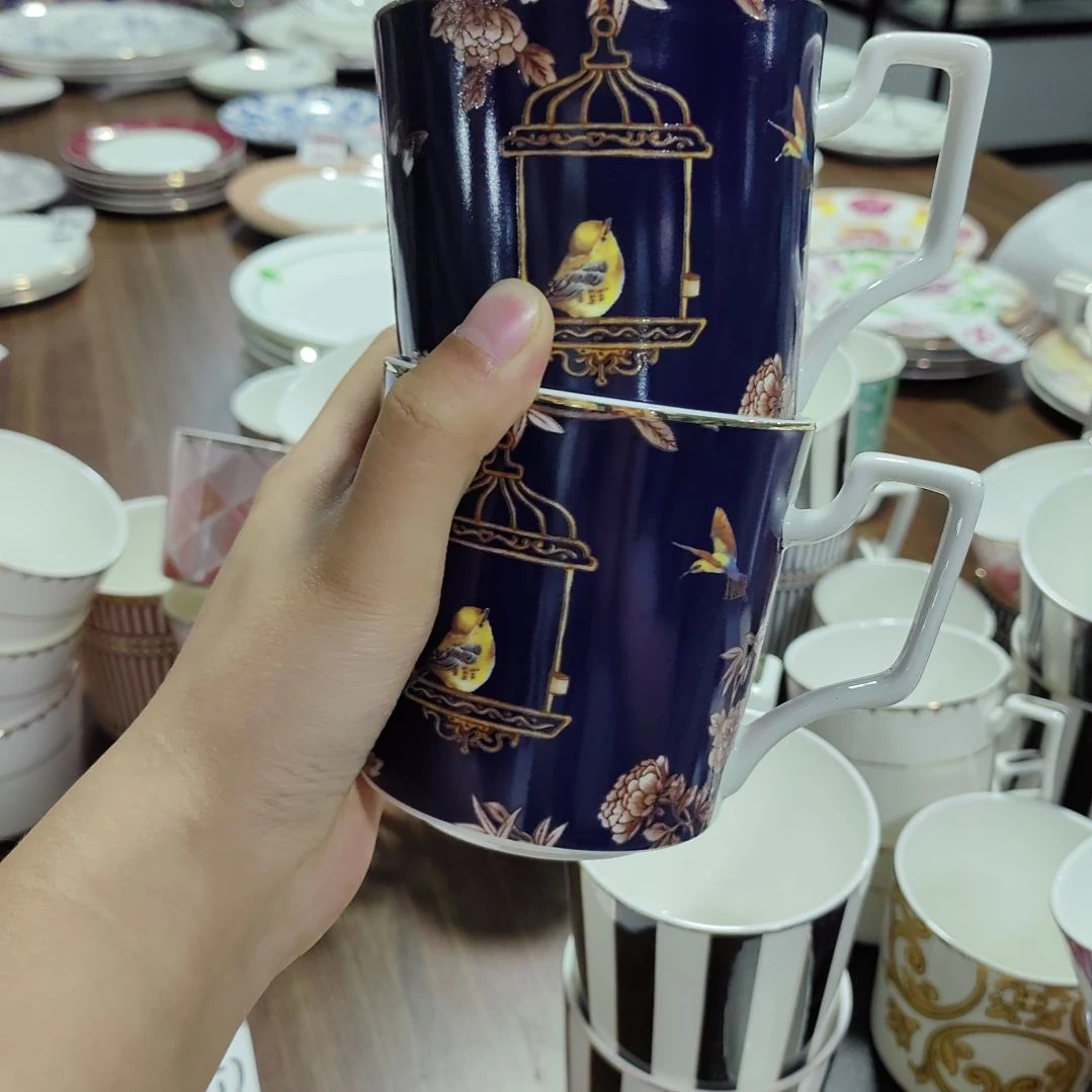 呱***某36%以上骨粉骨瓷瑕疵款马克杯