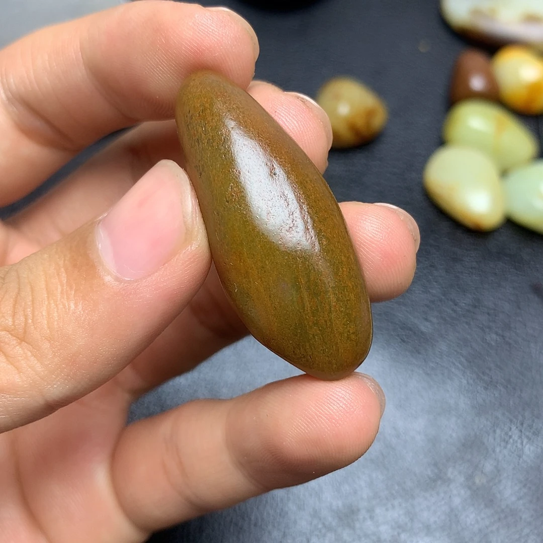 未镶嵌和田玉挂件