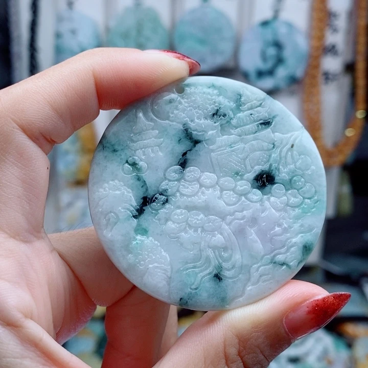 翡翠未镶嵌颈饰翡翠