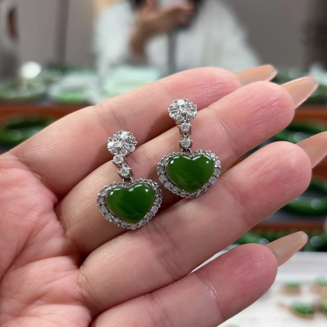 和田玉银S925镶嵌耳饰