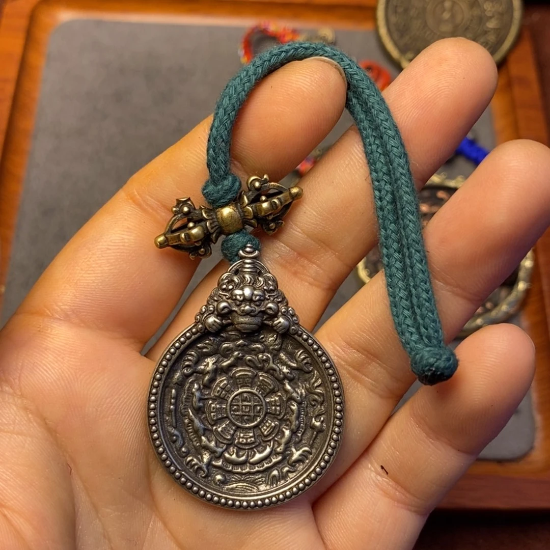 【闪购商品】泥塑独**欢藏传牌子……