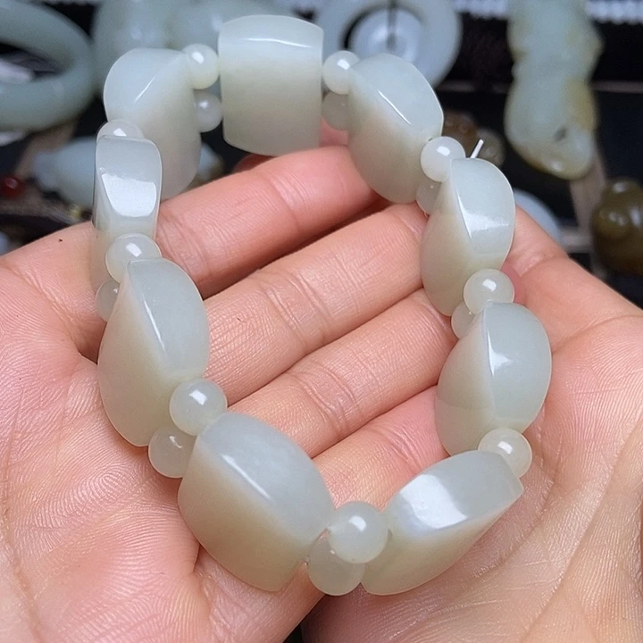 吊坠(不含链)未镶嵌和田玉