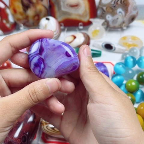玛瑙/玉髓耳饰未镶嵌