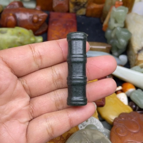 和田玉未镶嵌颈饰27