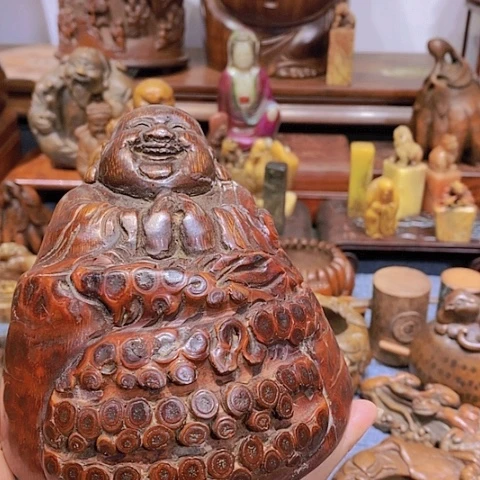 贡木洪*华彩木作摆件