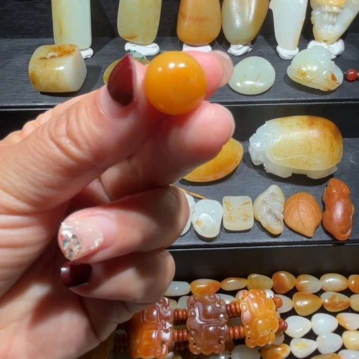 和田玉吊坠(不含链)未镶嵌张***恒