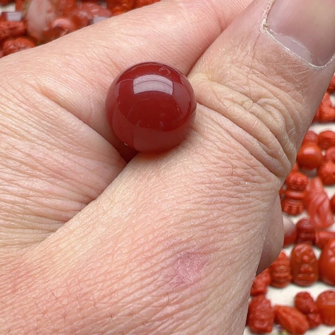 南红玛瑙配饰未镶嵌