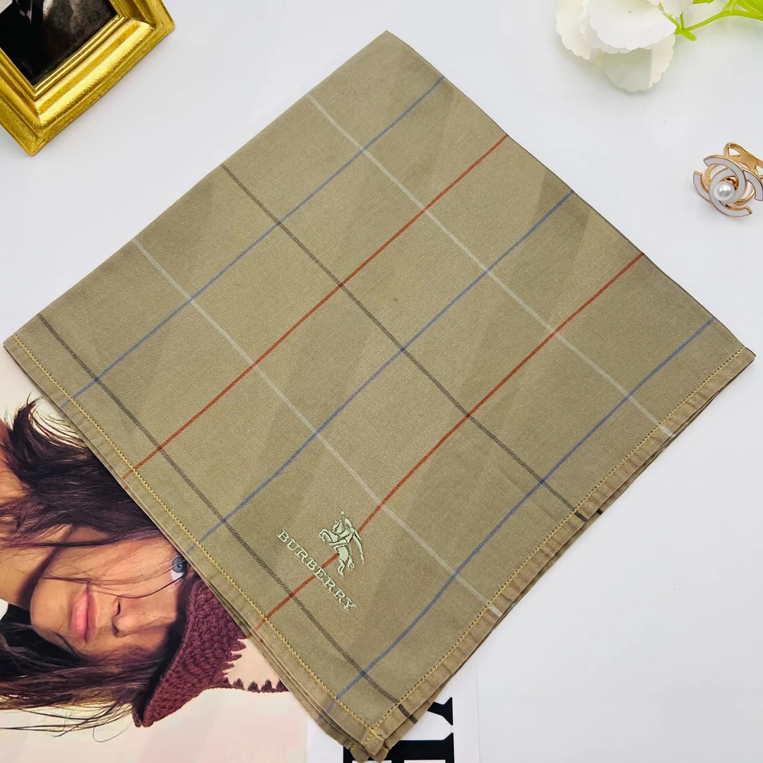 99新 BURBERRY/博柏利 海囤/巴宝莉/丝巾/yy01851