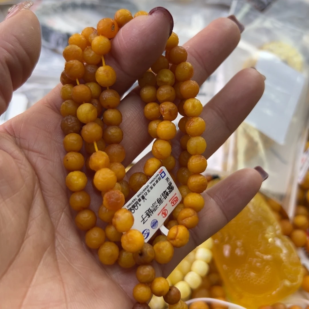 琥珀珠宝奇石未镶嵌