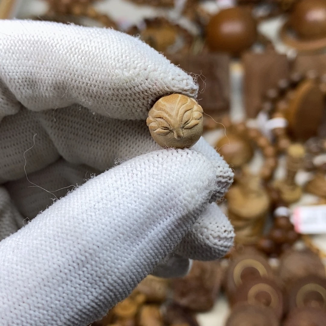 檀香木散珠印度迈索尔老山檀1.1凤九