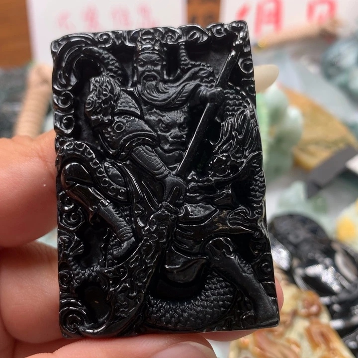 翡翠颈饰未镶嵌保真天然A货翡翠