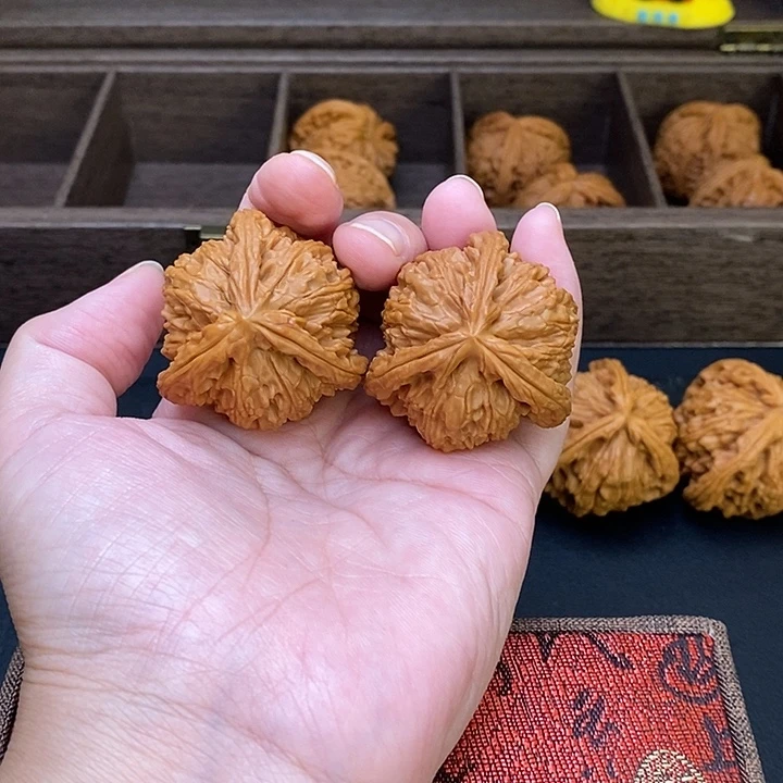 正***下把件文玩核桃白奔