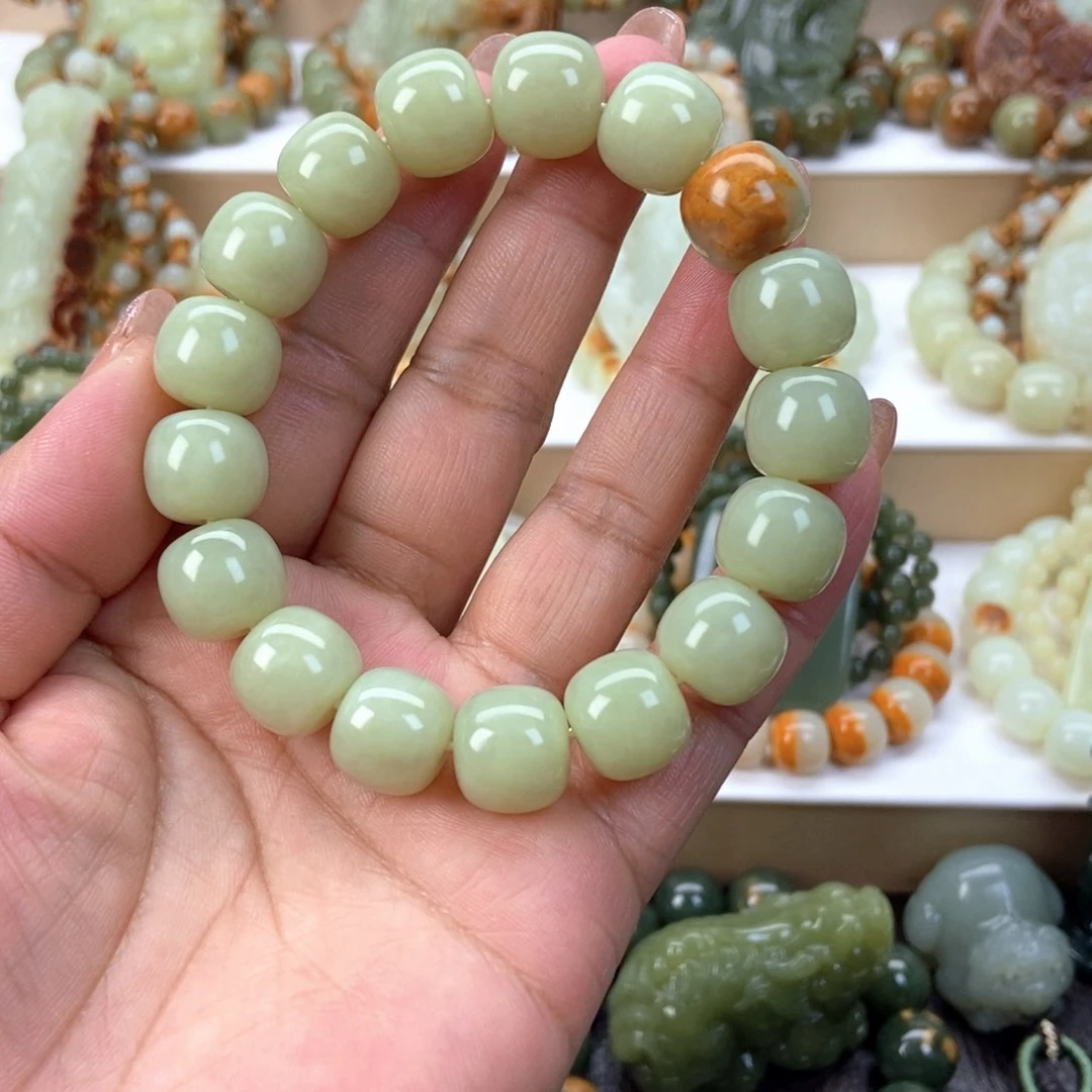 透闪石质玉手串未镶嵌