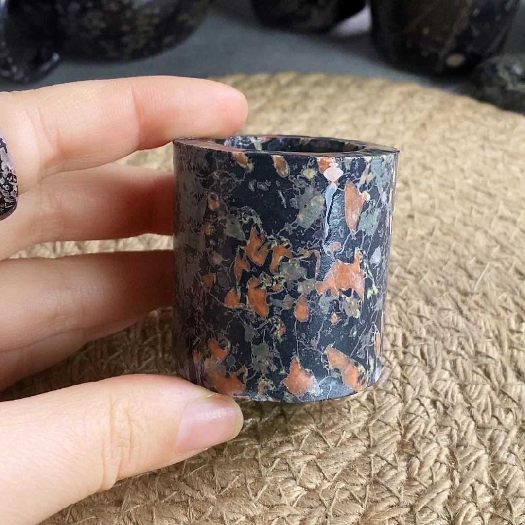 奢上奢精品梅花玉盖置