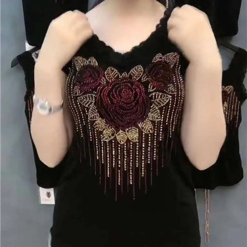 高档打底衫女春夏新款吊带背心镶钻经典蕾丝无袖玫瑰花时尚小衫