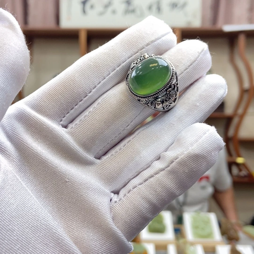 井***3蛇纹石玉未镶嵌戒指