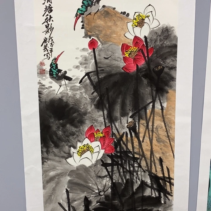 手绘作品等多种形式进行