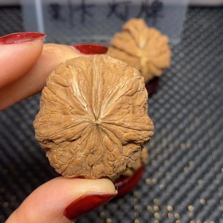 大***闪吊坠文玩核桃文玩核桃异形单只