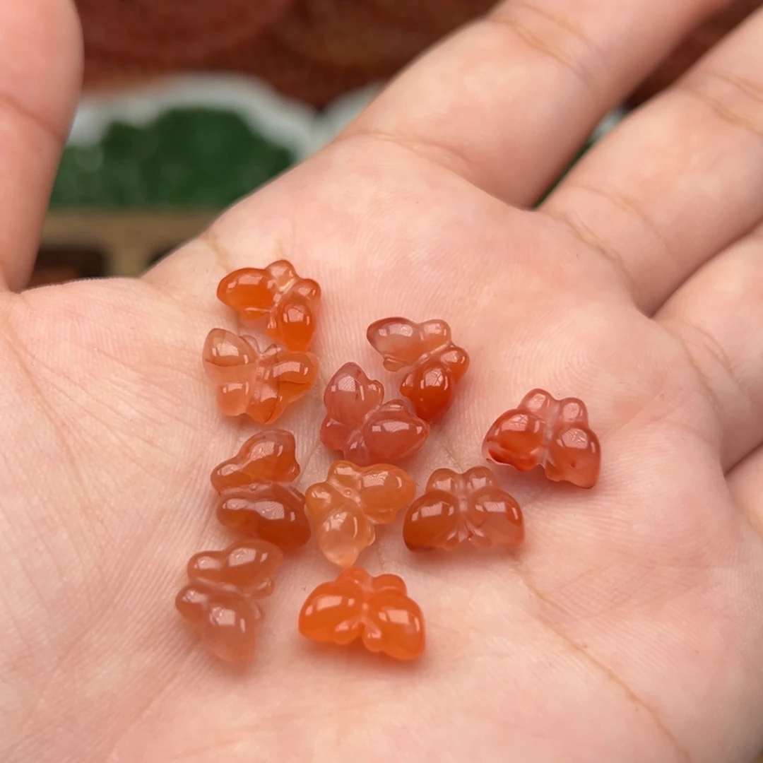 南红玛瑙未镶嵌吊坠(不含链)多样性
