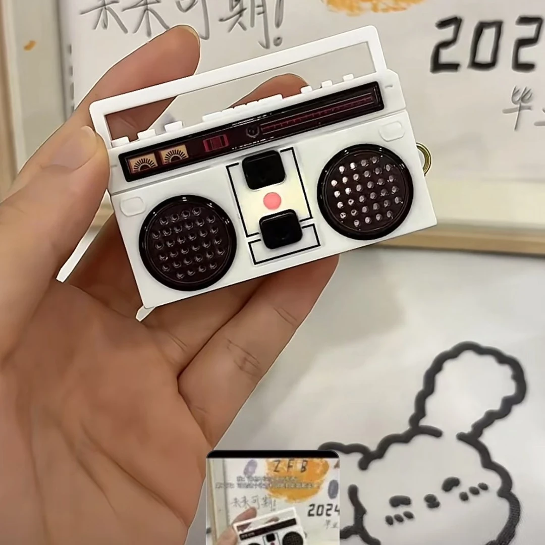 复古迷你录音机情侣礼物钥匙扣挂件趣味可录音音乐盒摆件