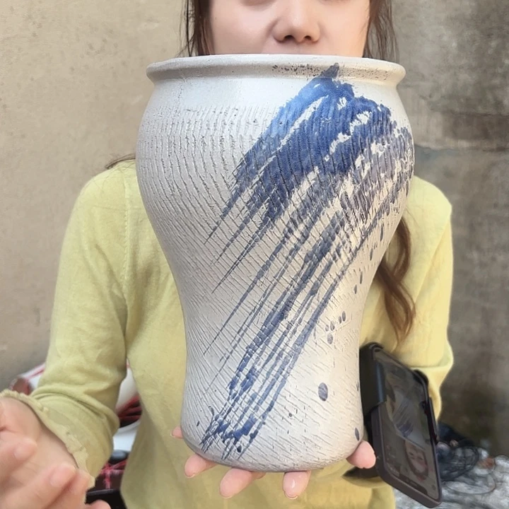 口径18高29一个白篮刷鱼尾