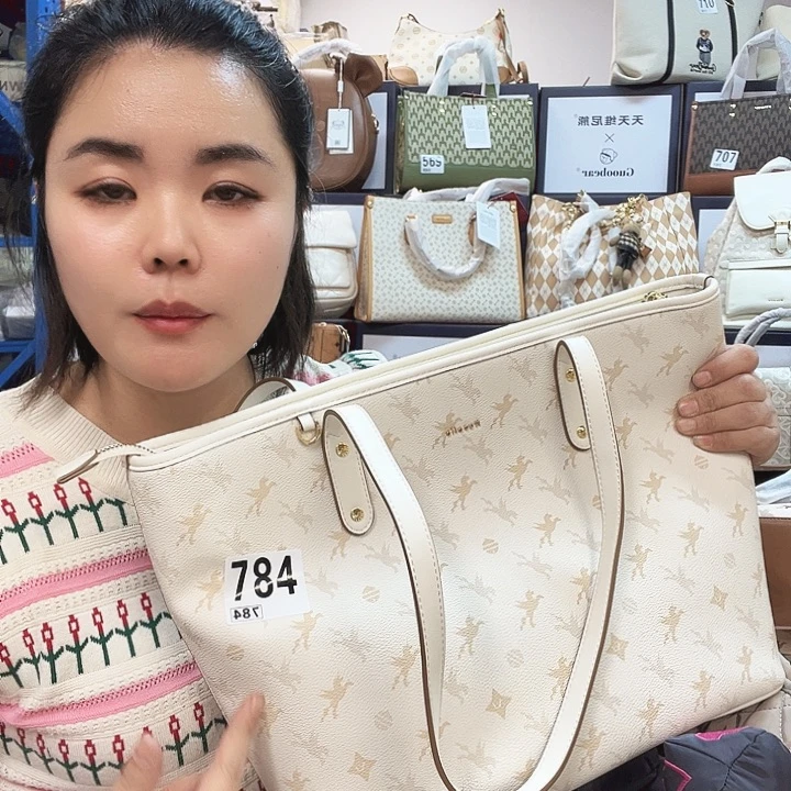 PVC包包包包包包包包