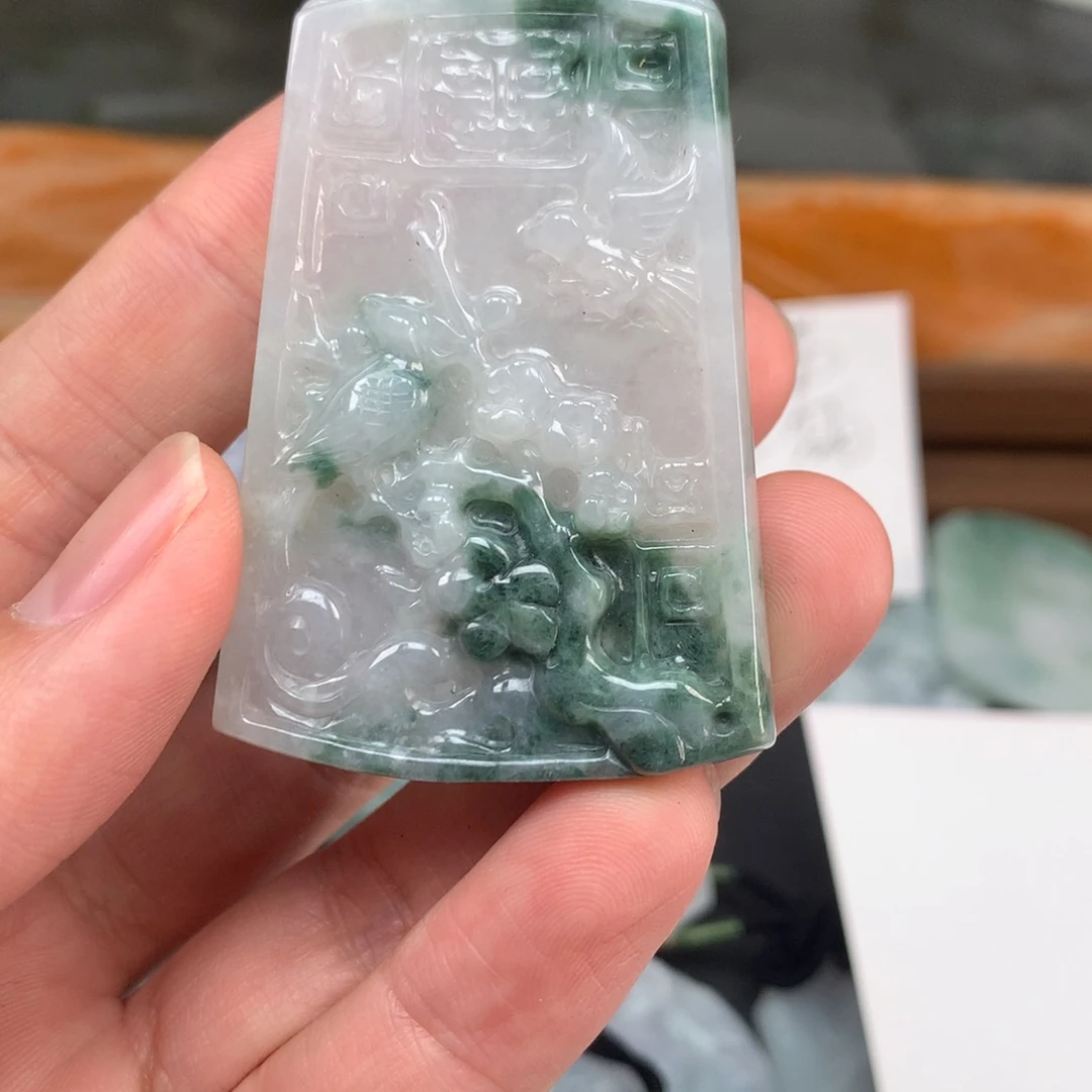 翡翠未镶嵌颈饰福利