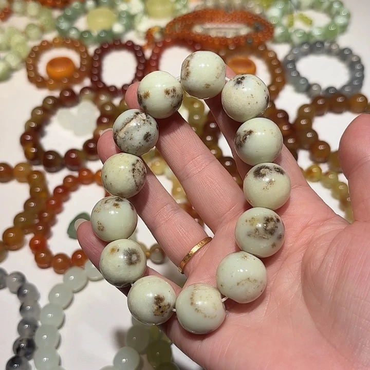 未镶嵌蛇纹石玉手串