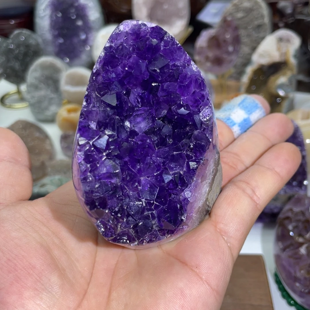 未镶嵌大型摆件（非配饰）水晶