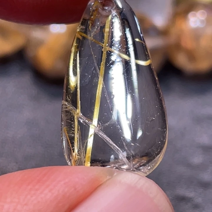 金***川未镶嵌颈饰发晶钛晶