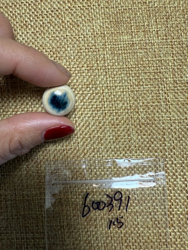 600391亚齐猛犸蓝眼睛单颗配饰