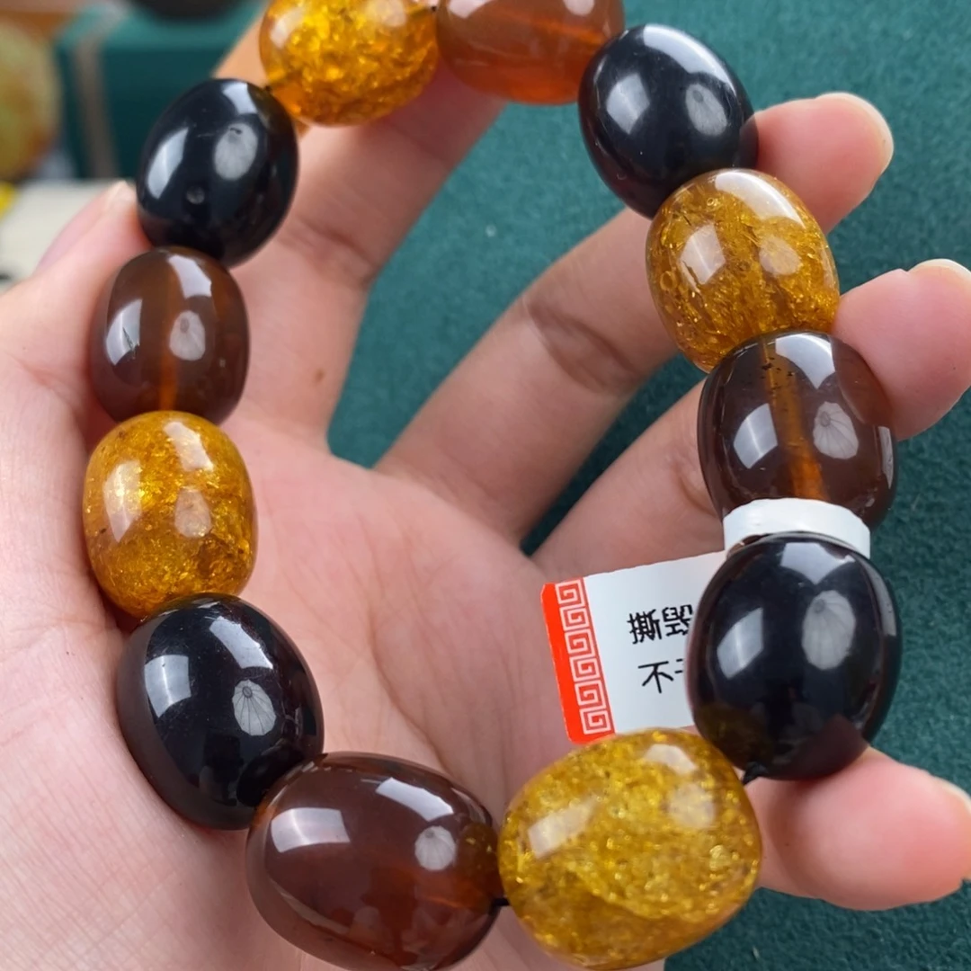 未镶嵌琥珀珠宝奇石