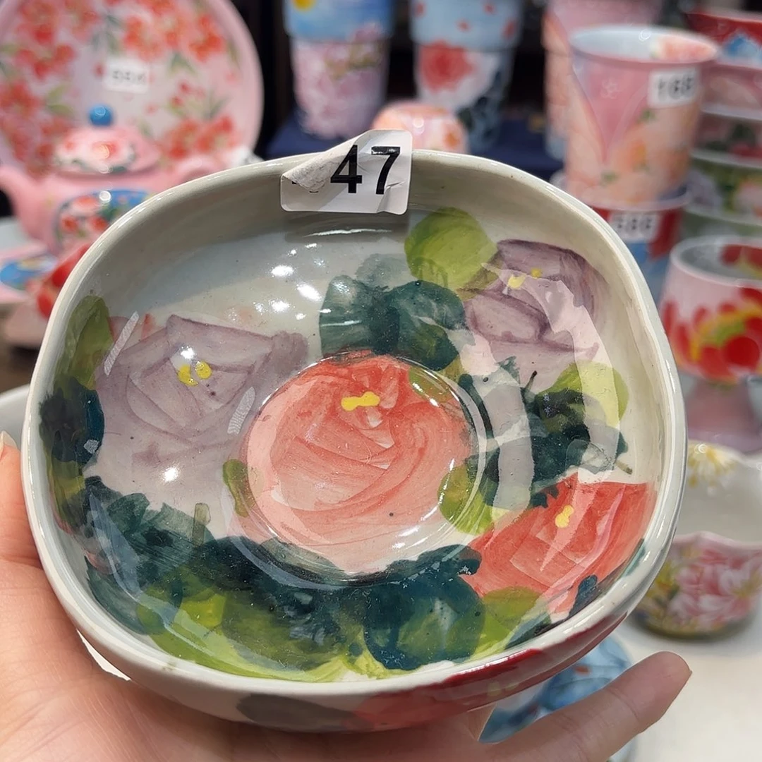 瓷片兔兔好可爱呀