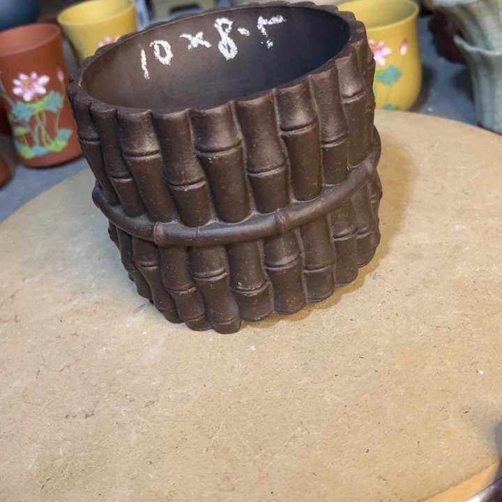 紫砂花盆紫砂花盆