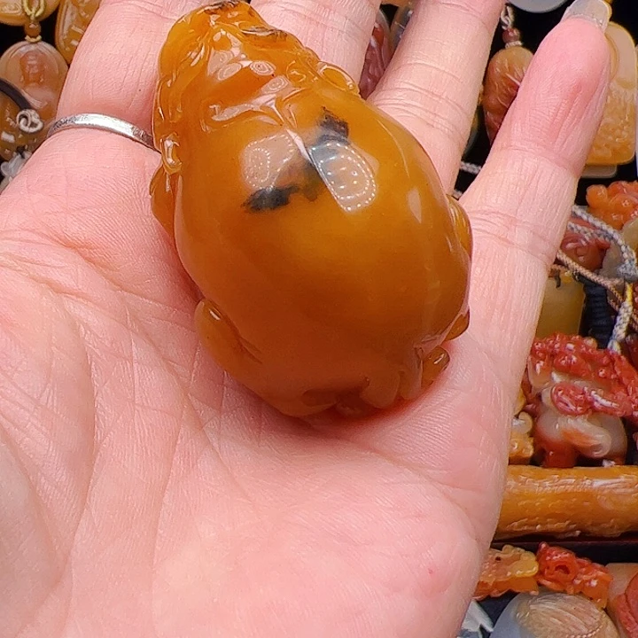 石英质玉（黄龙玉）未镶嵌手链
