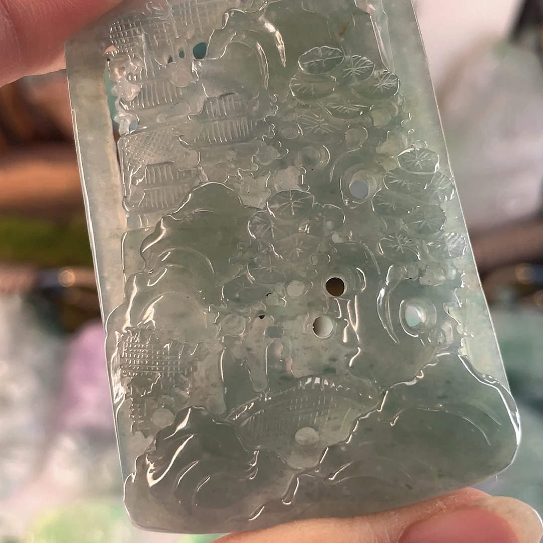 翡翠未镶嵌颈饰山水牌