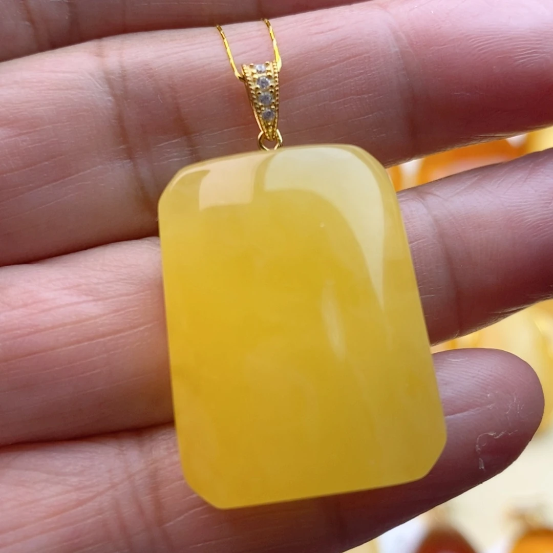 琥珀颈饰银S925镀金镶嵌