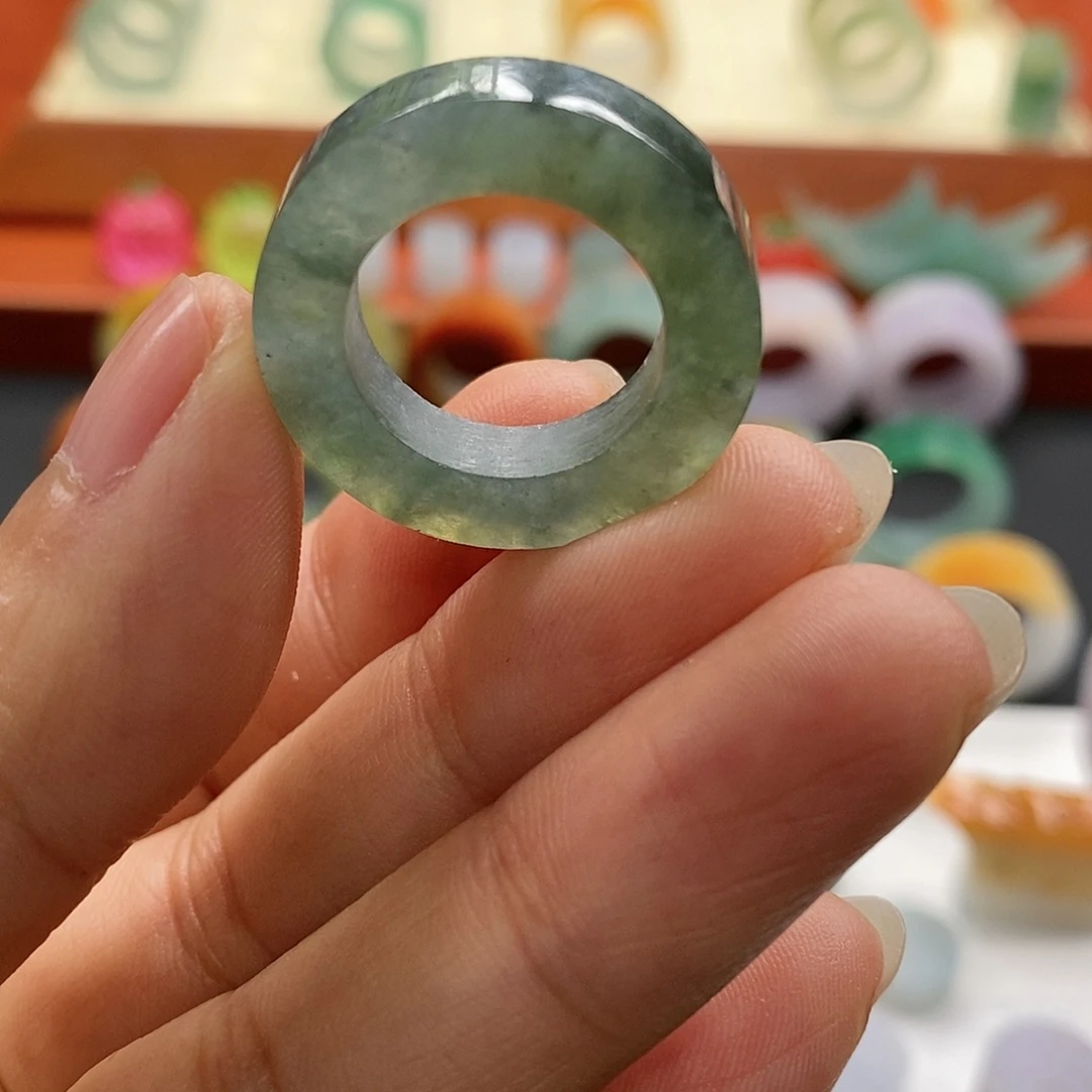 定制翡翠未镶嵌翡翠12-17圈口