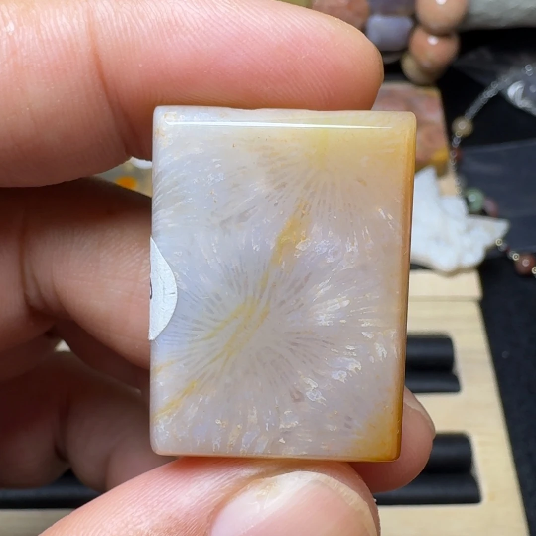 硅化玉未镶嵌纯天然色有机玉石保真色