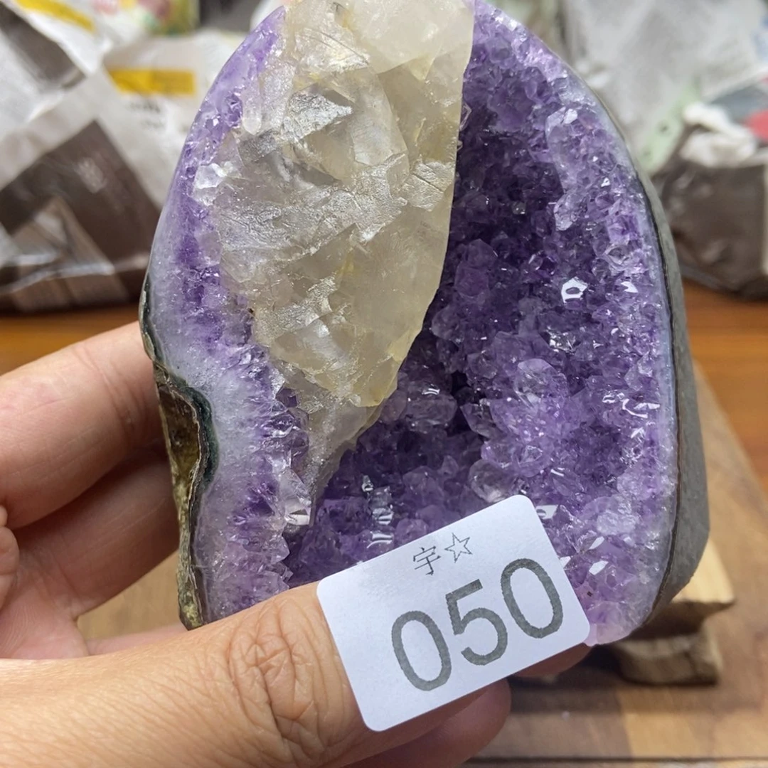 紫晶天然水晶摆件未镶嵌