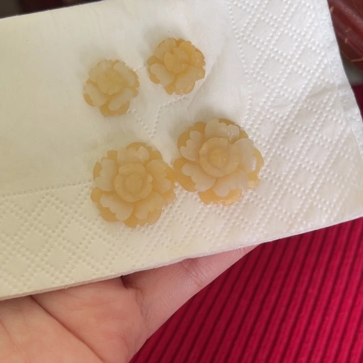 筱***语定制翡翠未镶嵌翡翠