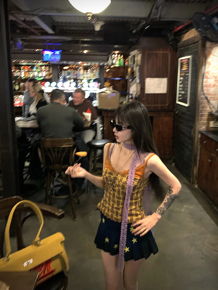 欧美辣妹风蕾丝格纹拼接深v吊带背心女2025夏季小众收腰显瘦上衣