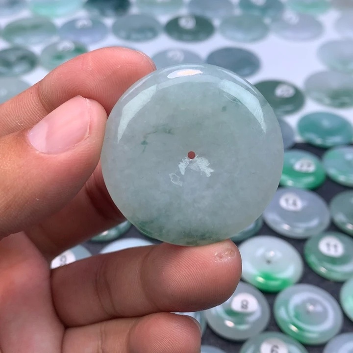 翡翠未镶嵌颈饰缅甸天然A货翡翠40-6.3